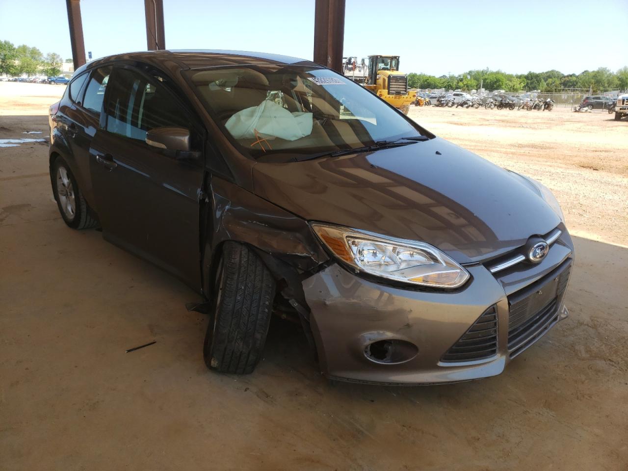 FORD FOCUS 2014 with VIN 1FADP3K23EL452288 - Photo from auction