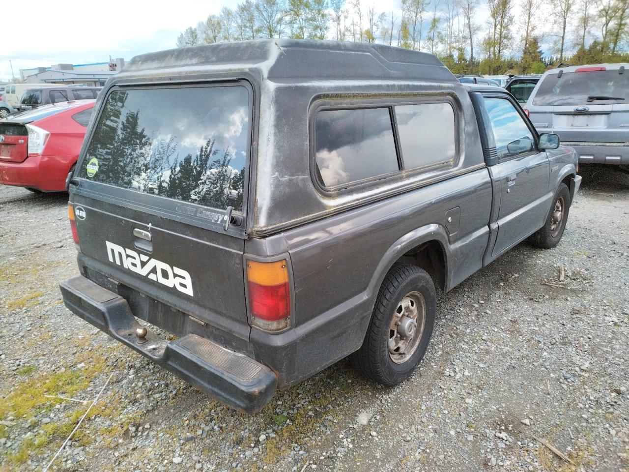 Photo 4 from auction – 1986 MAZDA B2000 with VIN JM2UF1111G0565473