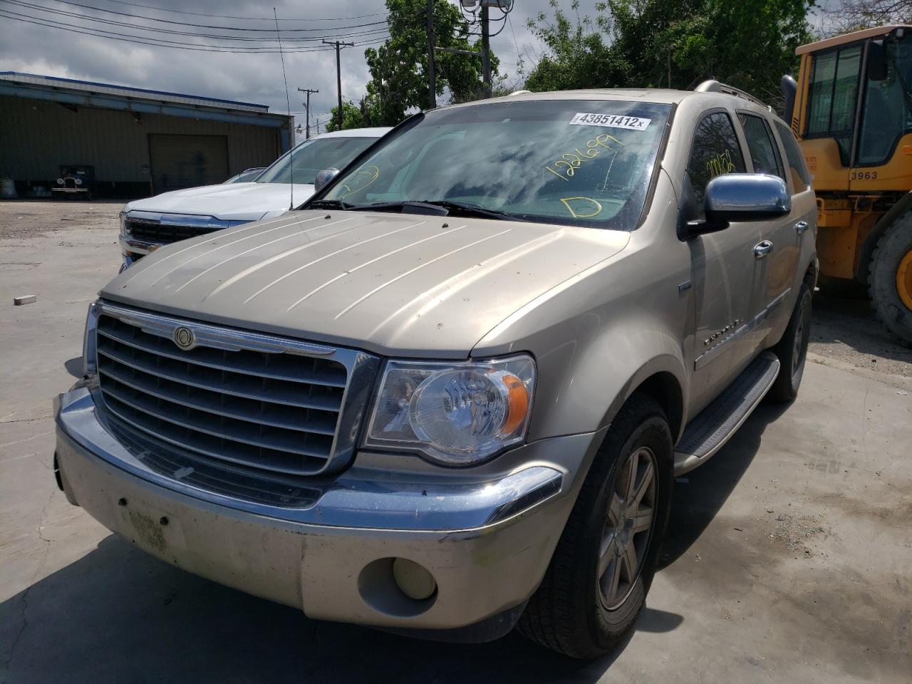 Photo 2 from auction – 2008 CHRYSLER ASPEN LIMI with VIN 1A8HW58208F122699