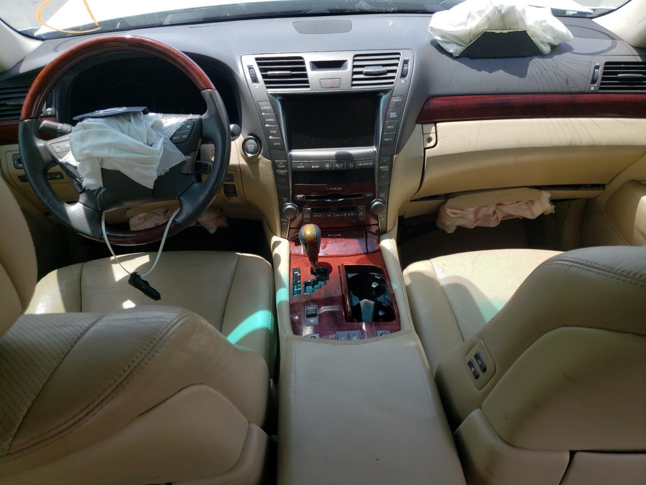 Photo 9 from auction – 2009 LEXUS LS 460 with VIN JTHBL46F095089277