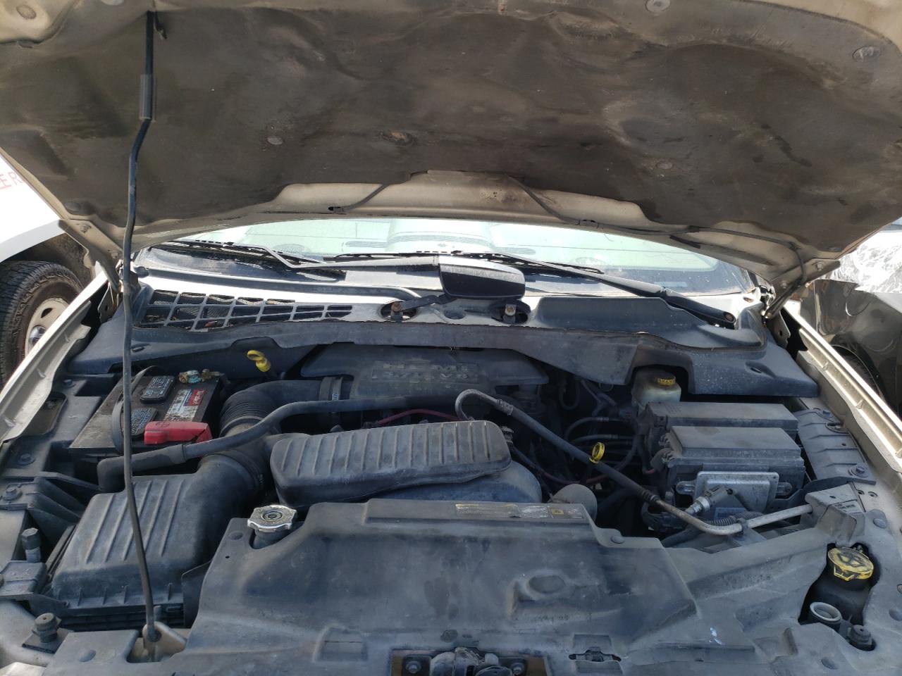 Photo 7 from auction – 2008 CHRYSLER ASPEN LIMI with VIN 1A8HW58208F122699