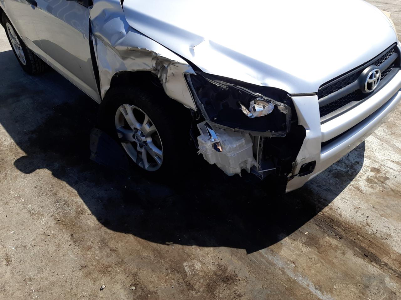 Photo 9 from auction – 2010 TOYOTA RAV4 with VIN JTMBF4DV4A5020552
