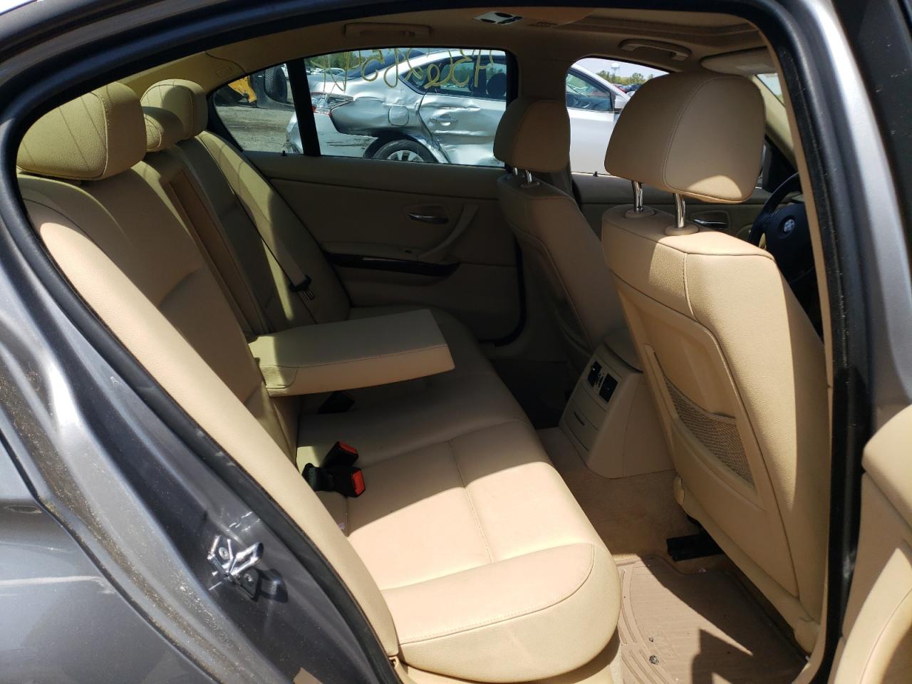Photo 6 from auction – 2009 BMW 328 I with VIN WBAPH73589A173065