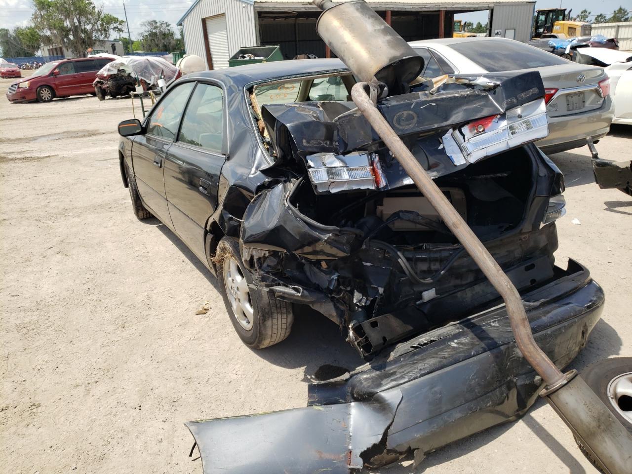 Photo 3 from auction – 1998 LEXUS ES 300 with VIN JT8BF28G8W5016560