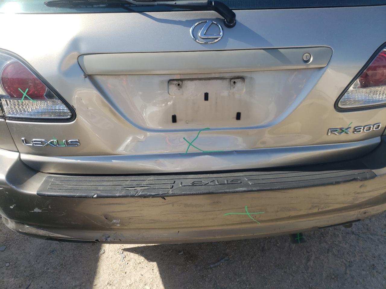 Photo 9 from auction – 2001 LEXUS RX 300 with VIN JTJGF10U510093425
