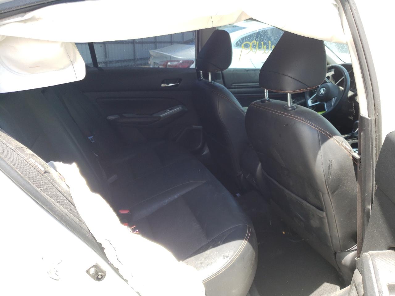 Photo 18 from auction – 2019 NISSAN ALTIMA SR with VIN 1N4BL4CV6KN319316