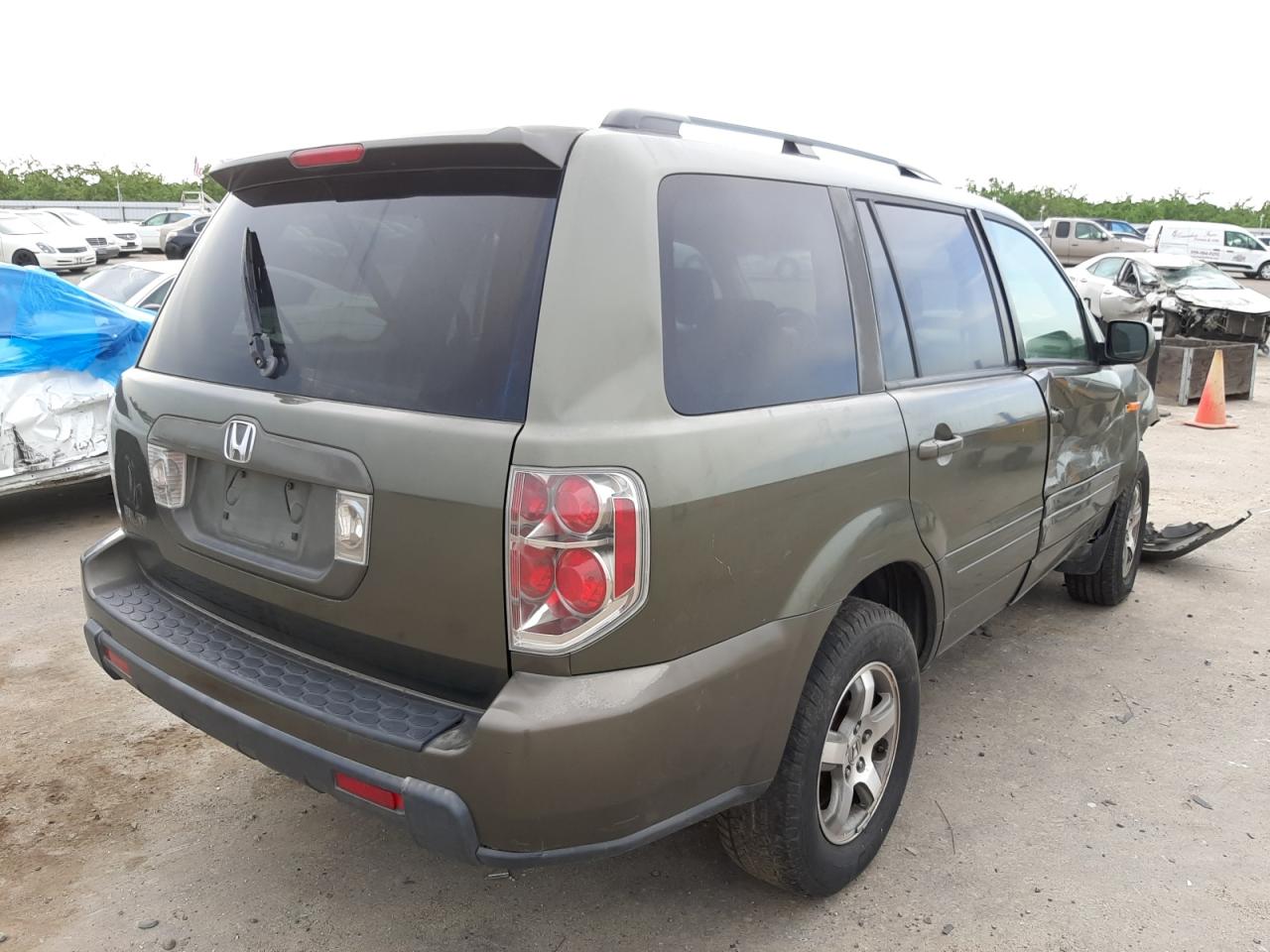 Photo 4 from auction – 2006 HONDA PILOT EX with VIN 5FNYF28516B010303