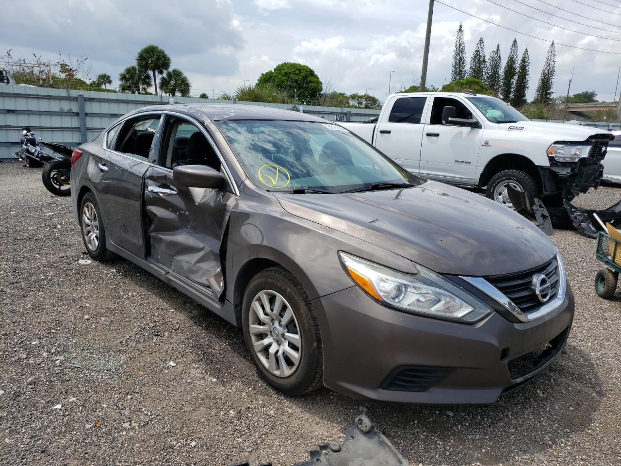 Photo 1 from auction – 2017 NISSAN ALTIMA 2.5 with VIN 1N4AL3APXHC135575