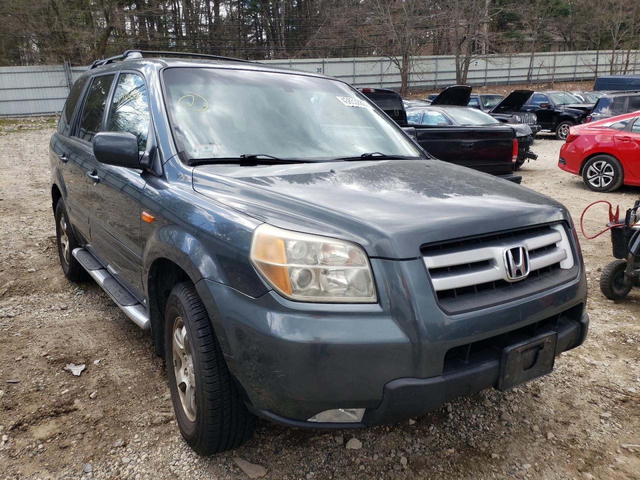 HONDA PILOT 2006 with VIN 2HKYF18506H553217 - Photo from auction