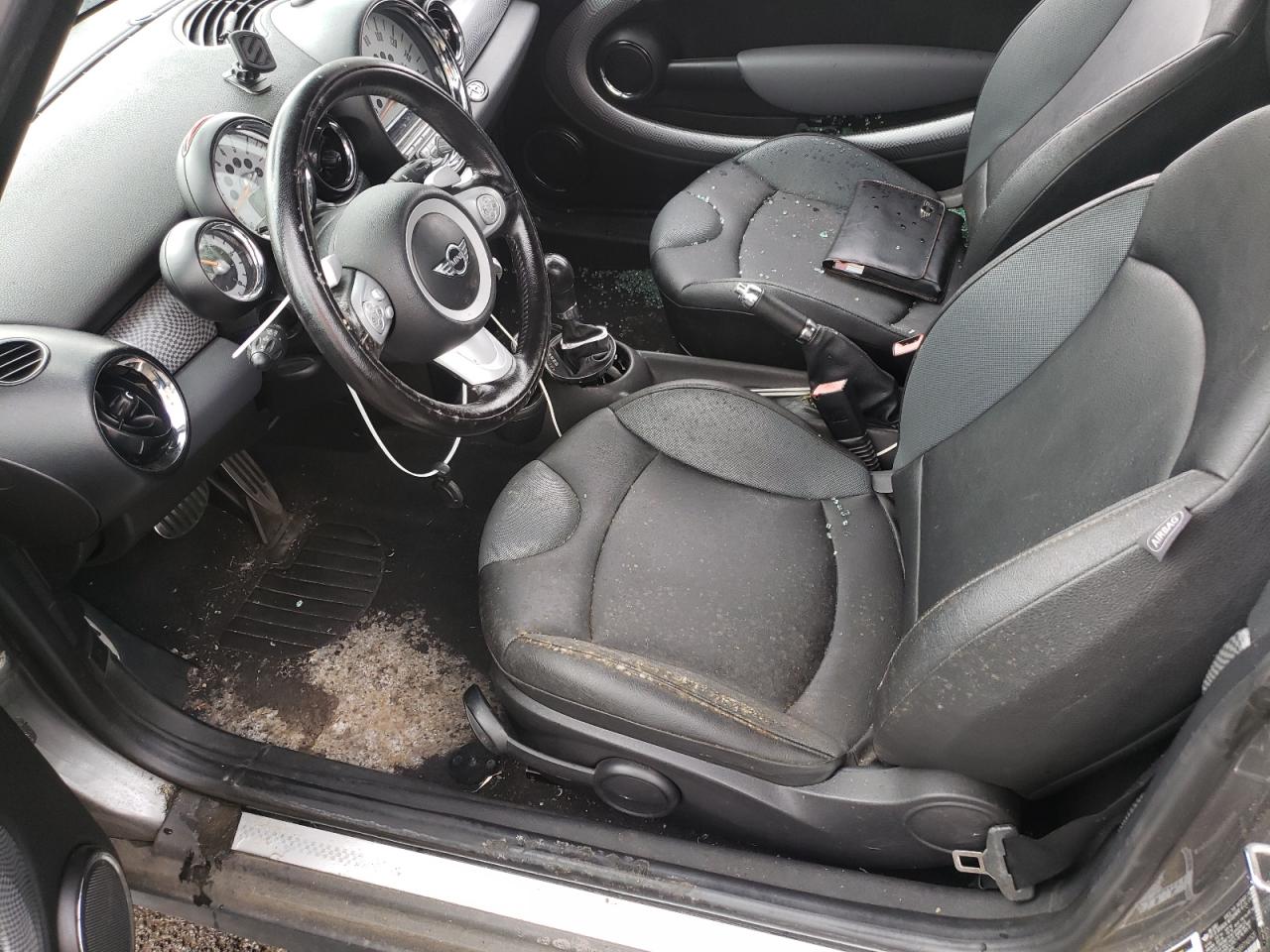 Photo 9 from auction – 2009 MINI COOPER S with VIN WMWMS33589TY07511