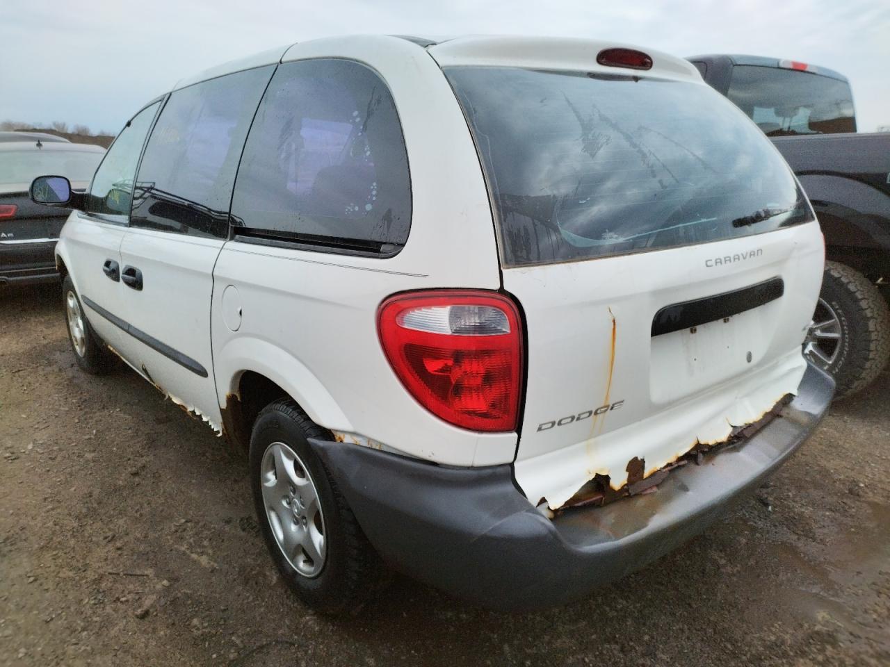 Photo 3 from auction – 2002 DODGE CARAVAN EC with VIN 1B4GP15B82B556376