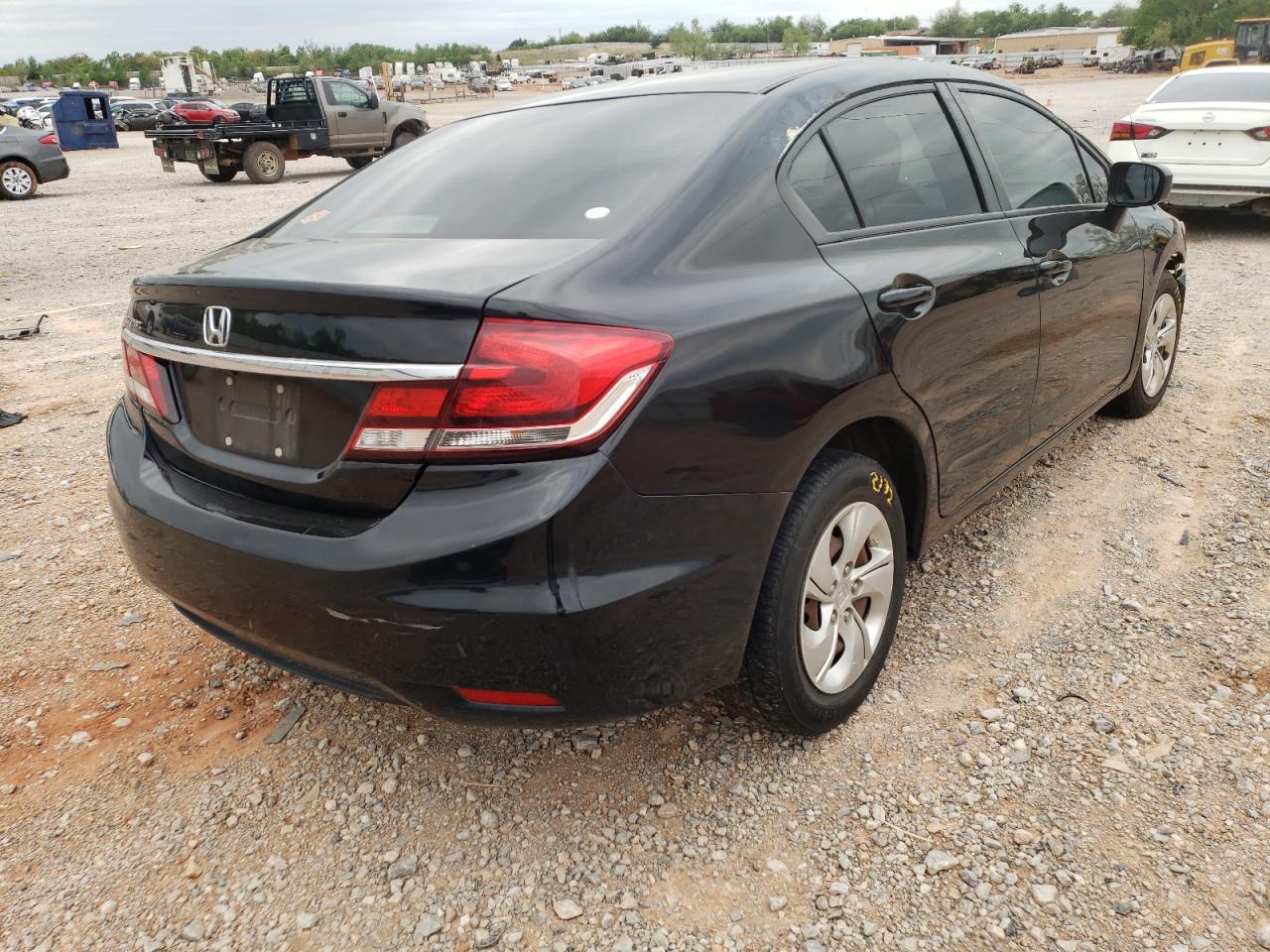 Photo 4 from auction – 2015 HONDA CIVIC LX with VIN 19XFB2F54FE084729