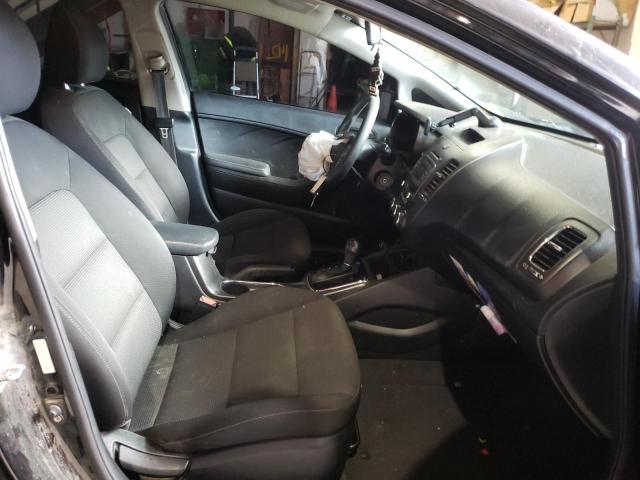 Photo 5 from auction – 2018 KIA FORTE LX with VIN 3KPFK4A71JE221185