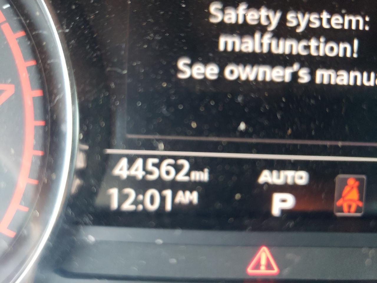 Photo 8 from auction – 2019 AUDI A5 PREMIUM with VIN WAUANCF56KA055766