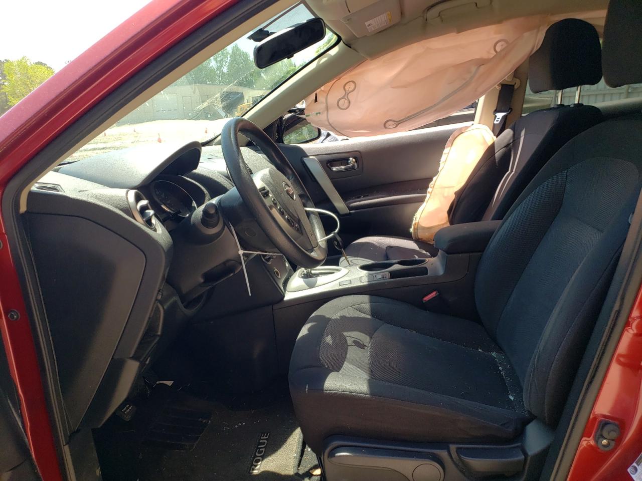 Photo 5 from auction – 2013 NISSAN ROGUE S with VIN JN8AS5MT5DW043370
