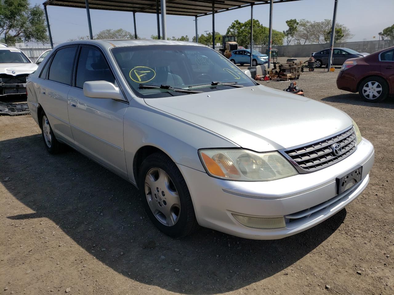 TOYOTA AVALON XL 2004 with VIN 4T1BF28B44U344448 - Photo from auction