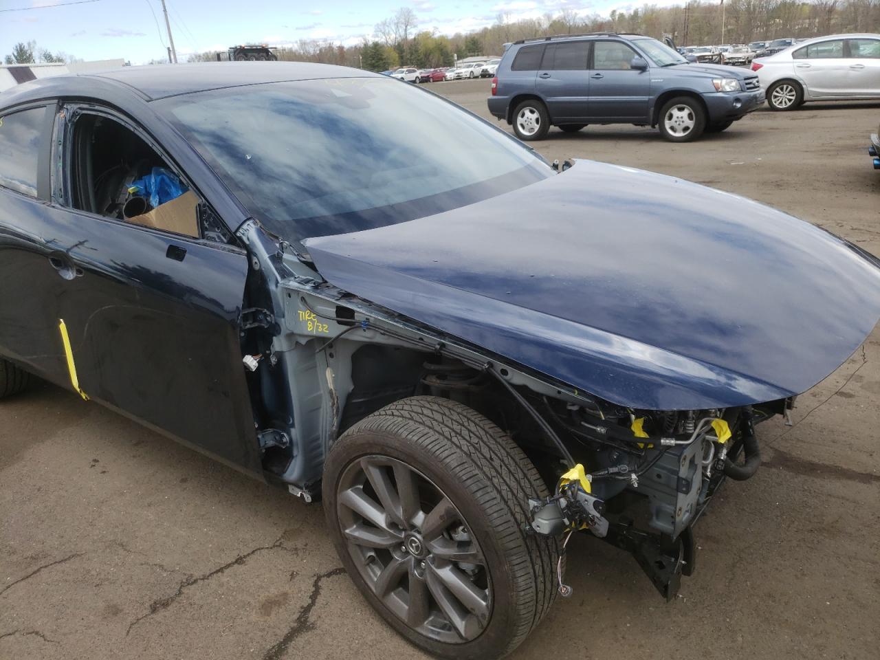 Photo 9 from auction – 2021 MAZDA 3 SELECT with VIN JM1BPAKL0M1338015