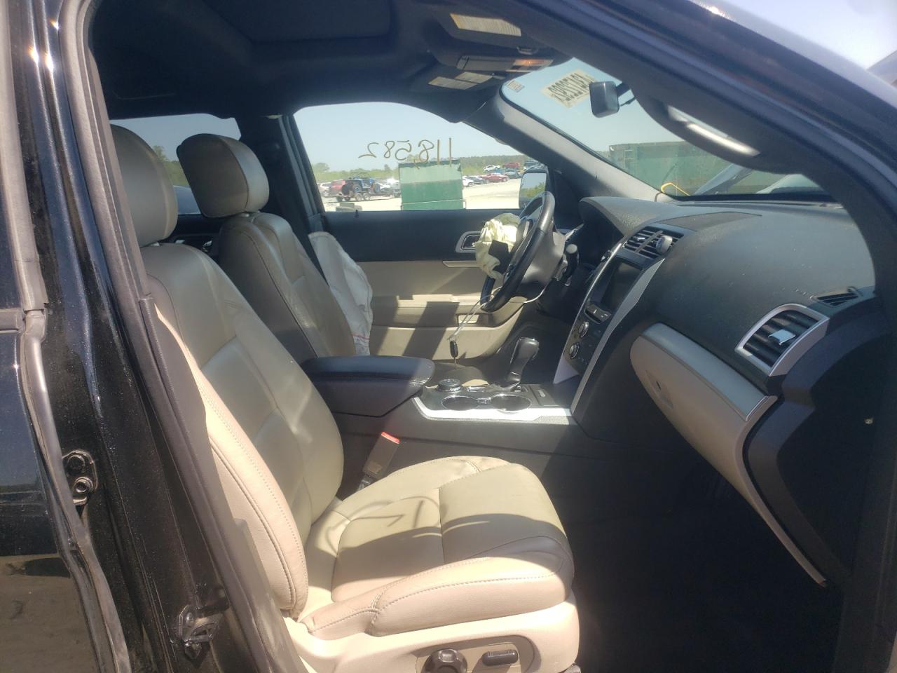 Photo 5 from auction – 2014 FORD EXPLORER X with VIN 1FM5K8D88EGC54466