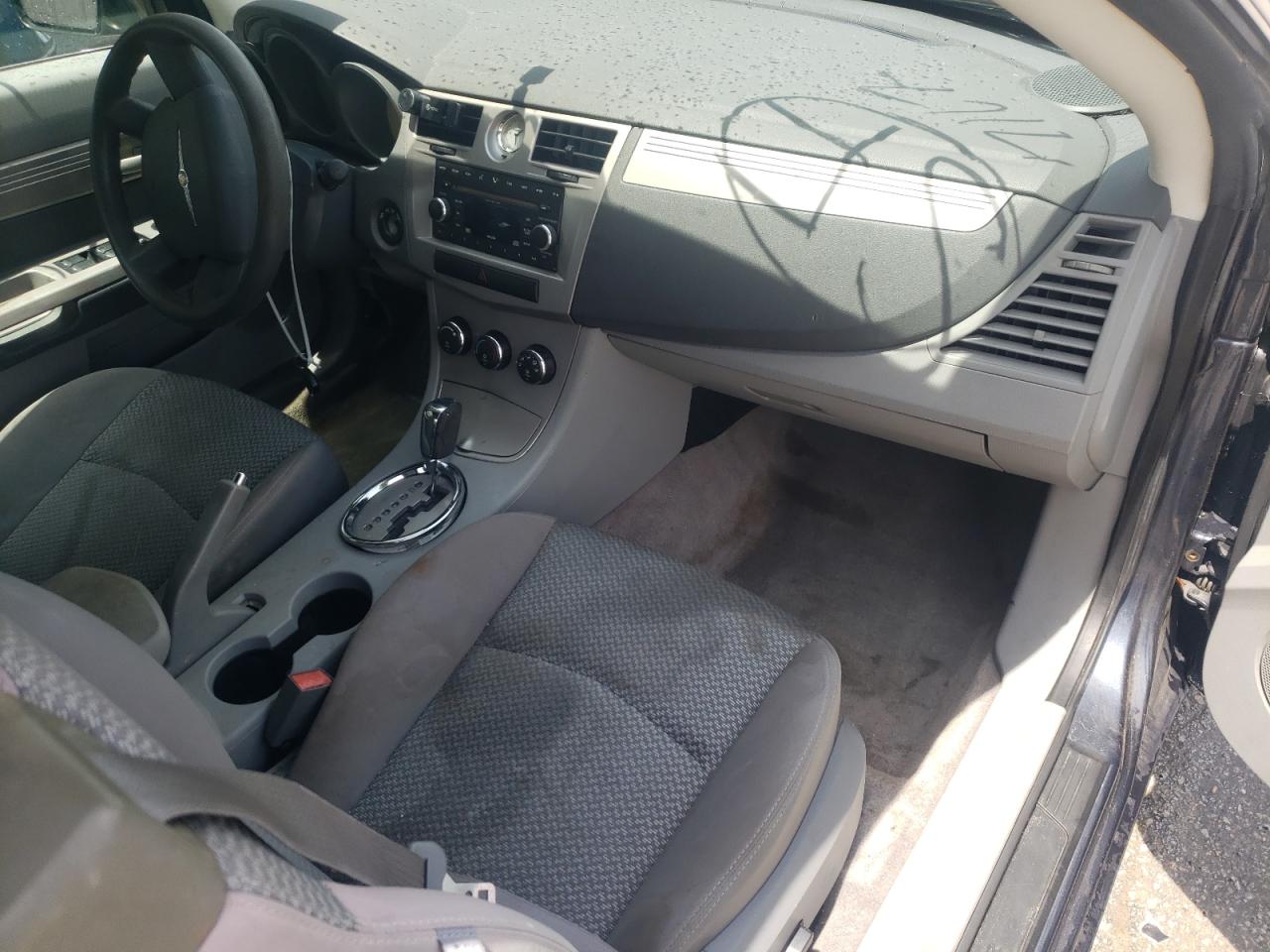 Photo 9 from auction – 2008 CHRYSLER SEBRING with VIN 1C3LC45K78N218655