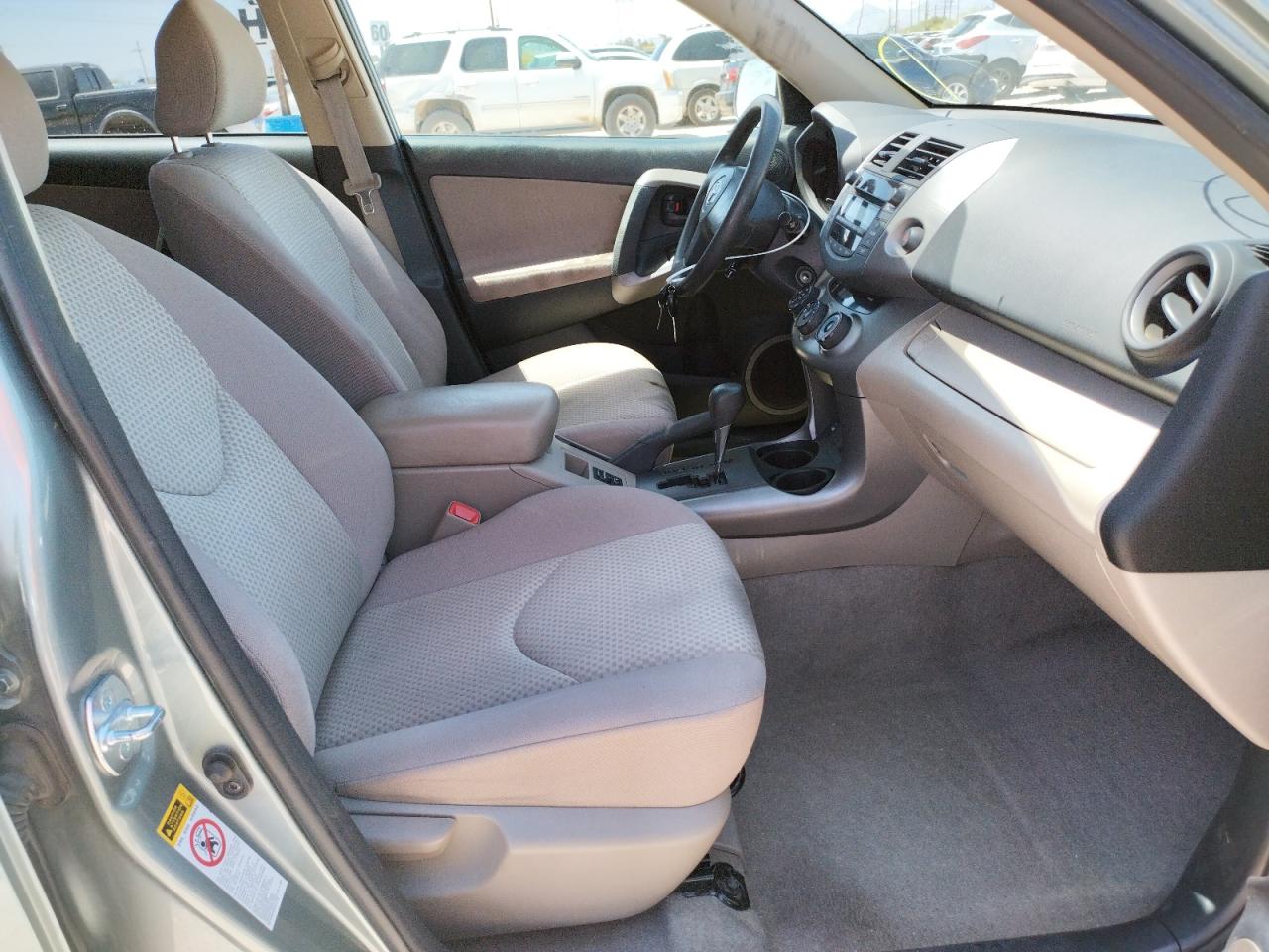 Photo 5 from auction – 2008 TOYOTA RAV4 with VIN JTMZD35V185087519