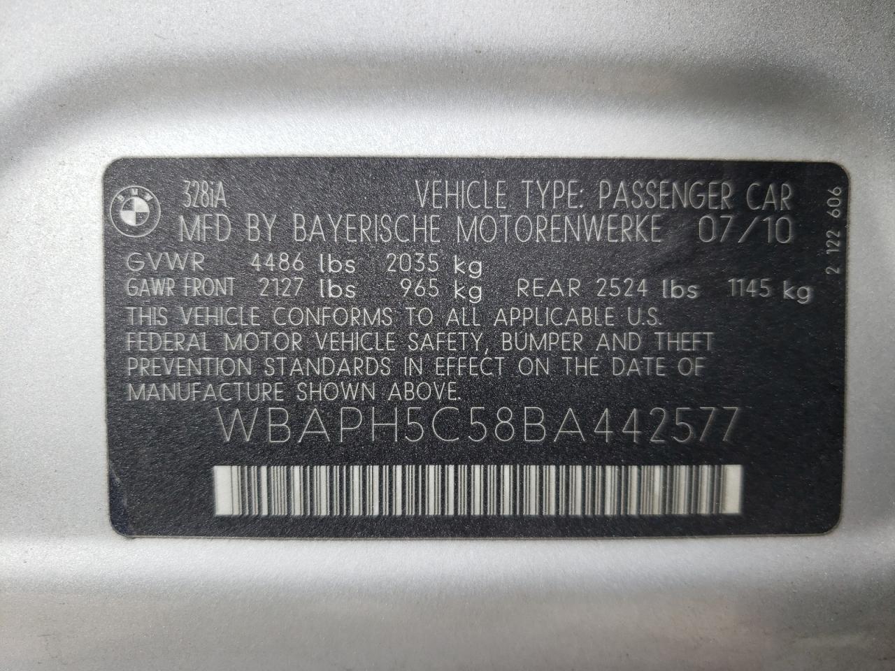 Photo 10 from auction – 2011 BMW 328 I SULE with VIN WBAPH5C58BA442577