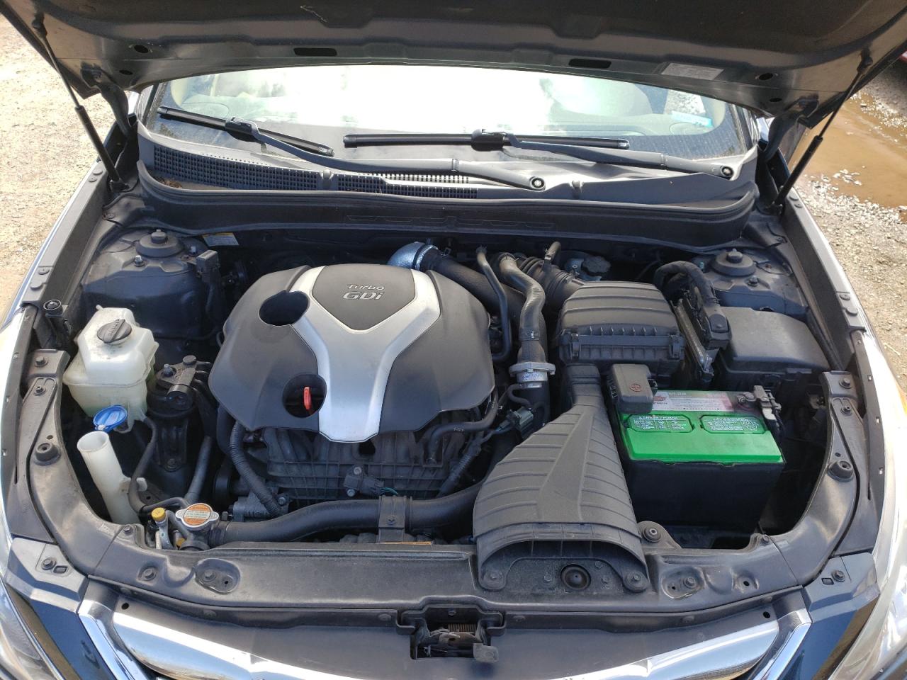 Photo 12 from auction – 2012 HYUNDAI SONATA SE with VIN 5NPEC4AB6CH329524