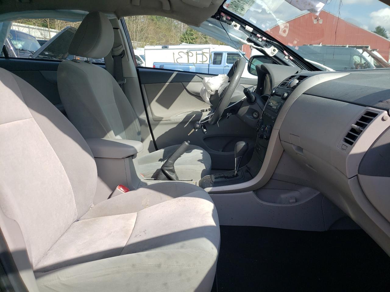 Photo 5 from auction – 2009 TOYOTA COROLLA BA with VIN 2T1BU40E89C182243