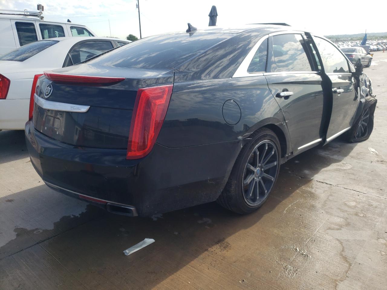 Photo 4 from auction – 2013 CADILLAC XTS PREMIU with VIN 2G61S5S31D9105437