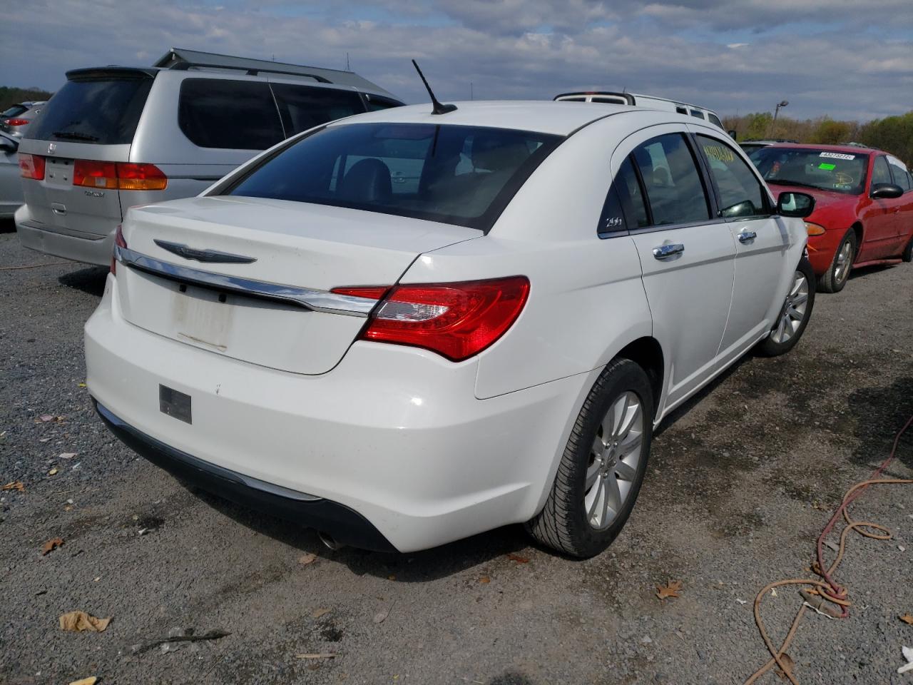 Photo 4 from auction – 2014 CHRYSLER 200 LIMITE with VIN 1C3CCBCG9EN172647