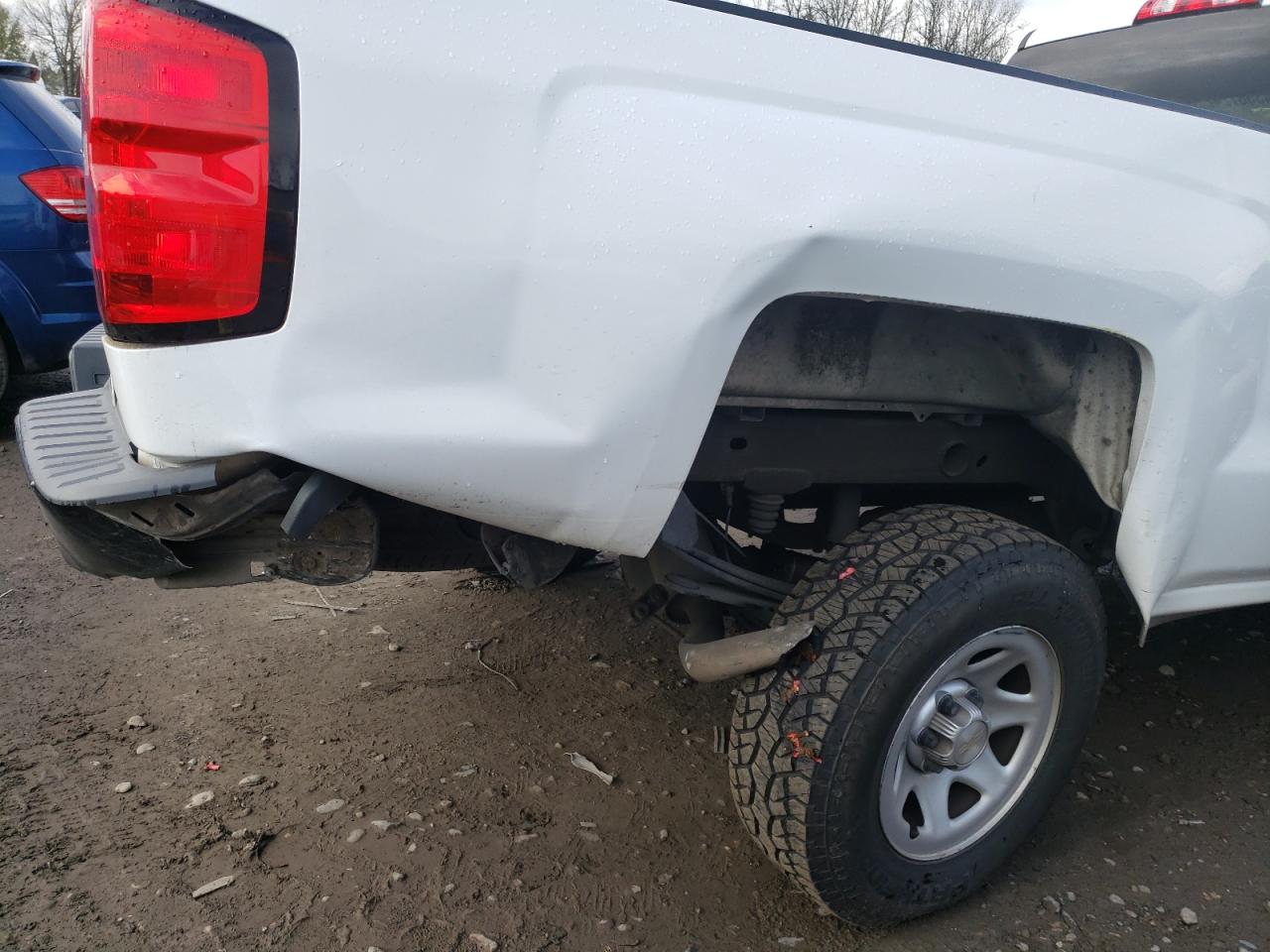 Photo 9 from auction – 2016 CHEVROLET SILVERADO with VIN 1GCNCNEC0GZ361389