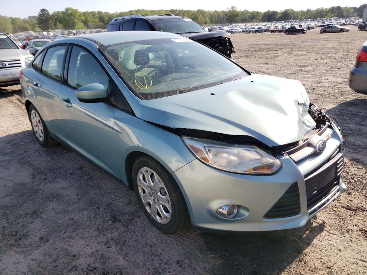 FORD FOCUS SE 2012 with VIN 1FAHP3F25CL187964 - Photo from auction