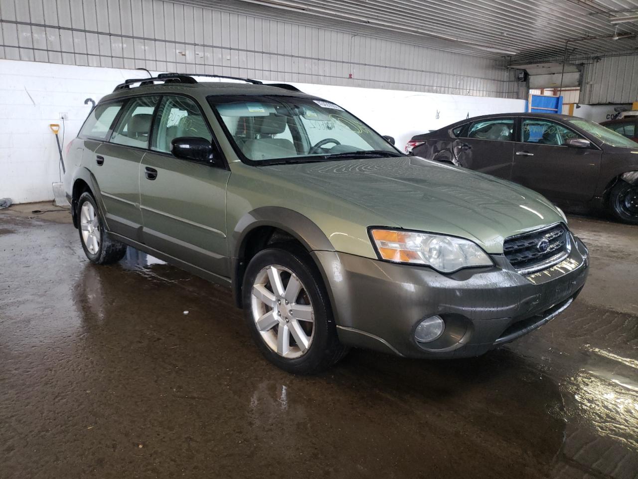 SUBARU LEGACY OUT 2006 with VIN 4S4BP61C167315949 - Photo from auction