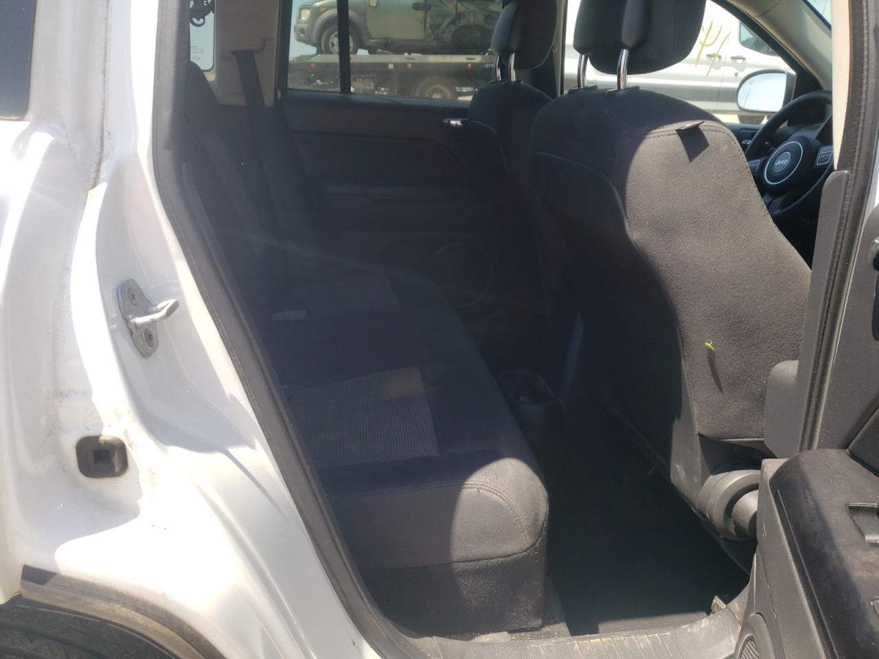 Photo 6 from auction – 2012 JEEP COMPASS SP with VIN 1C4NJCBA4CD554004