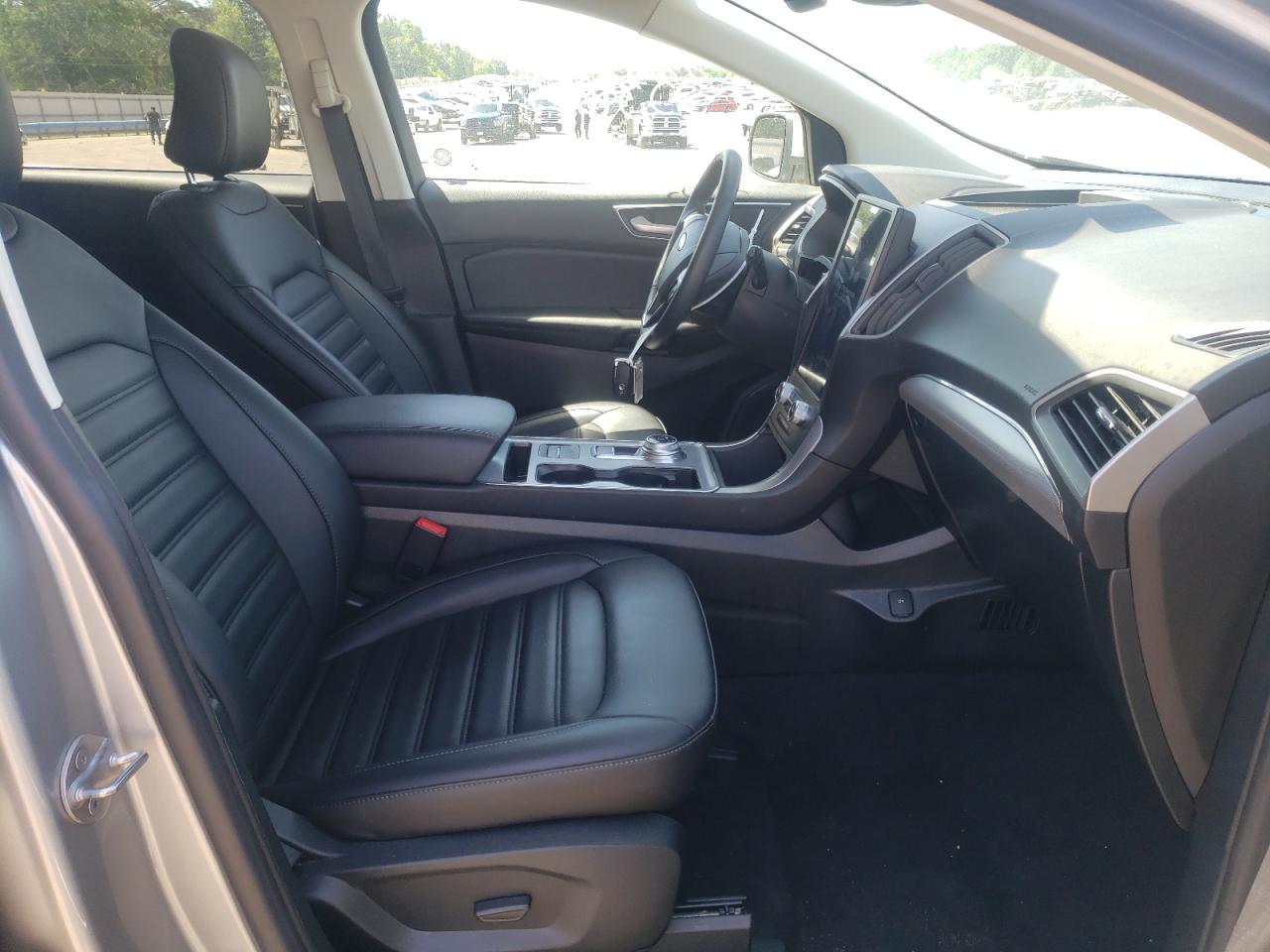 Photo 5 from auction – 2021 FORD EDGE SEL with VIN 2FMPK3J98MBA10475