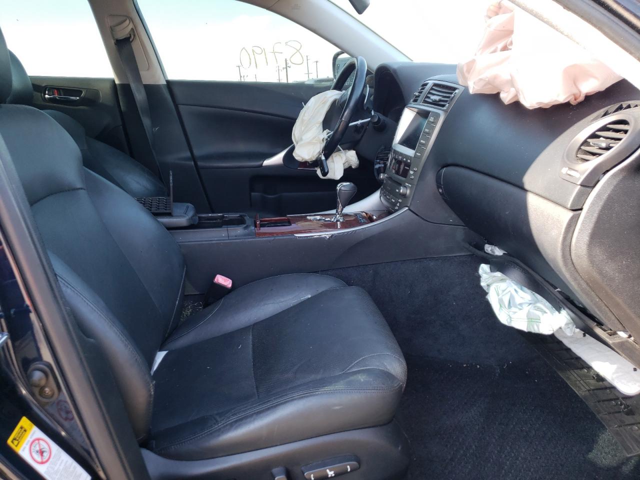 Photo 5 from auction – 2006 LEXUS IS 250 with VIN JTHBK262965012617