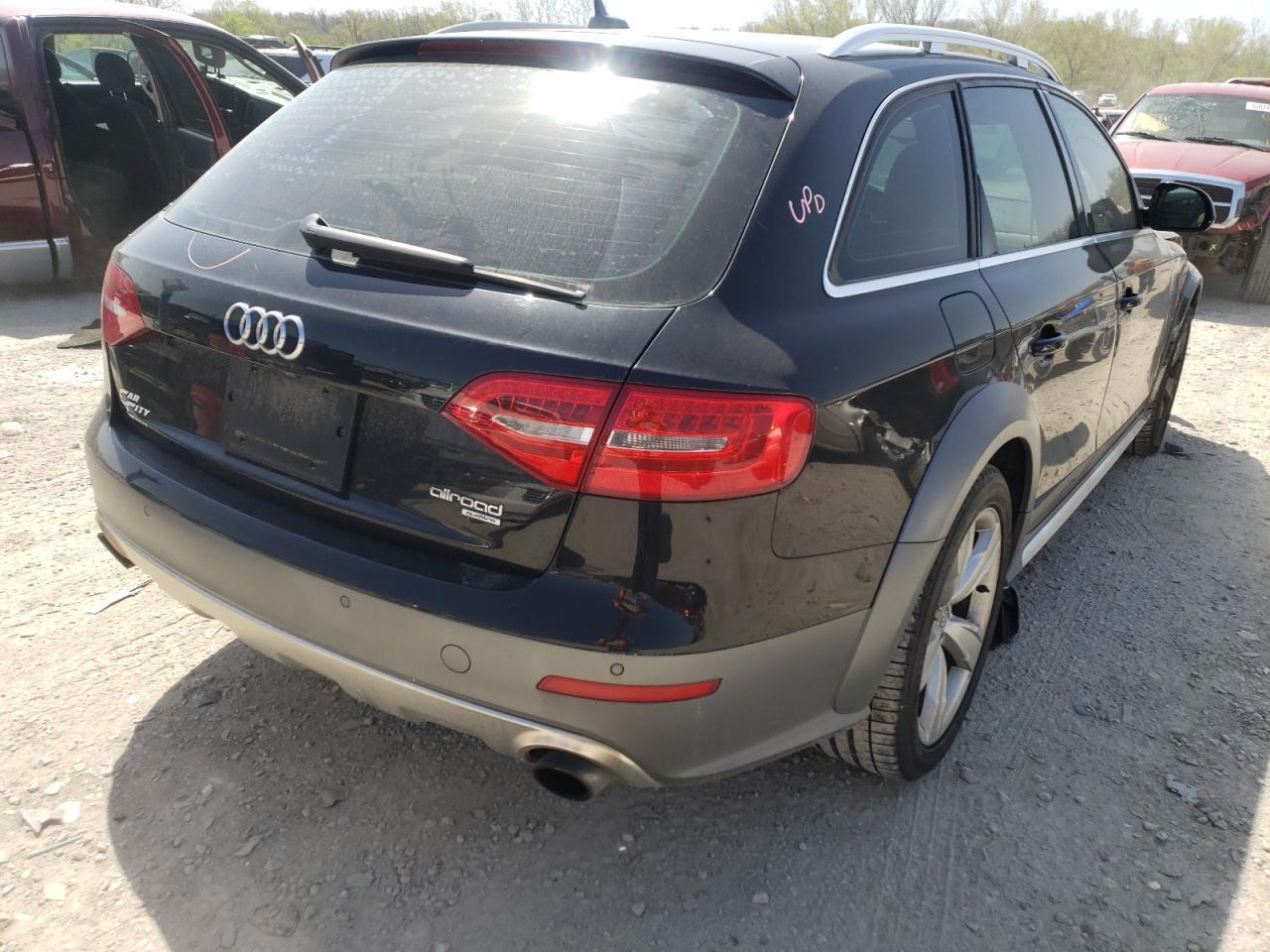Photo 4 from auction – 2013 AUDI A4 ALLROAD with VIN WA1UFAFL7DA147093