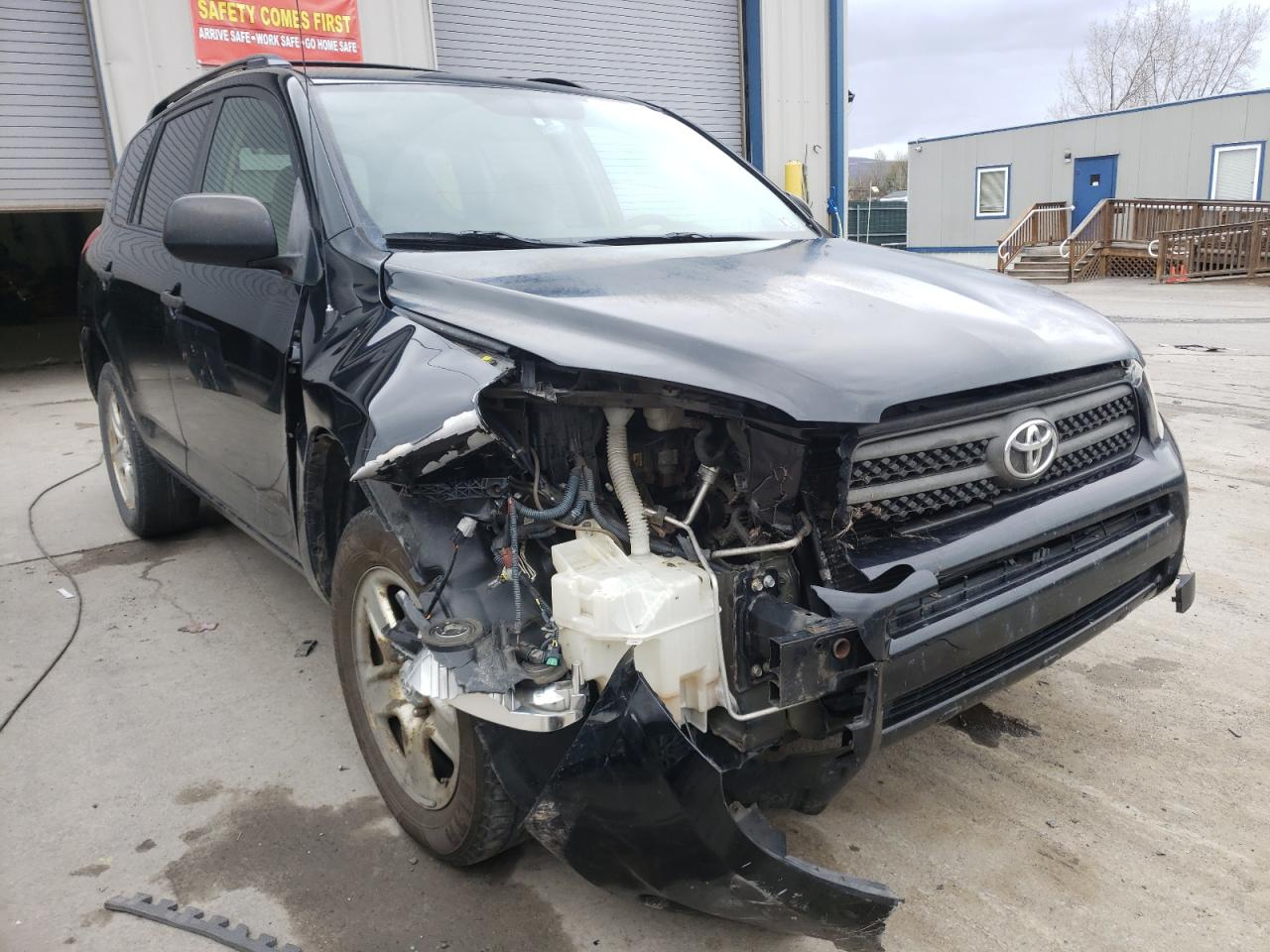 TOYOTA RAV4 2007 with VIN JTMZD33V676037355 - Photo from auction