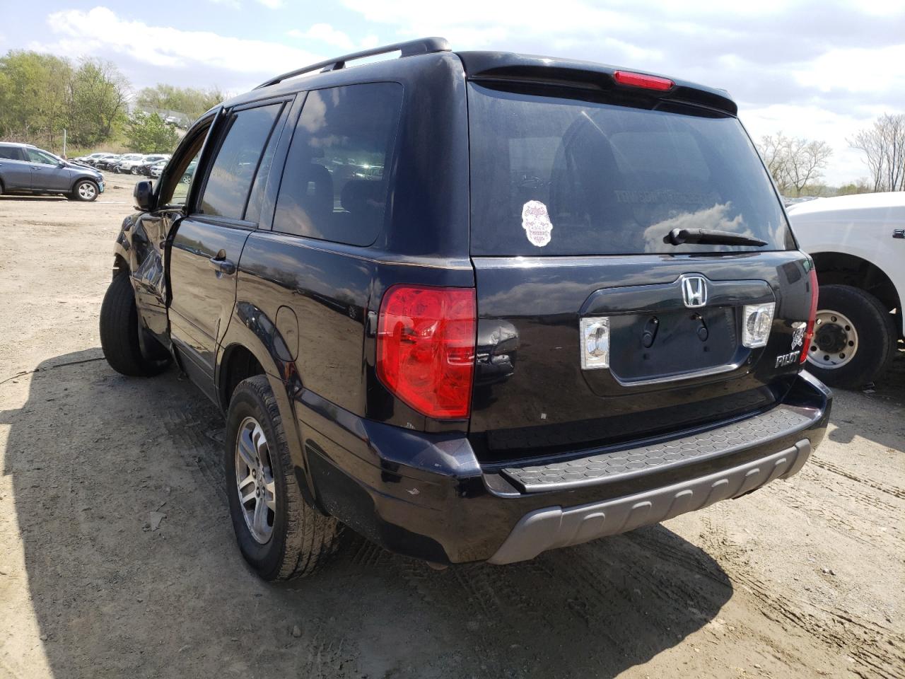 Photo 3 from auction – 2005 HONDA PILOT EX with VIN 5FNYF18425B009371