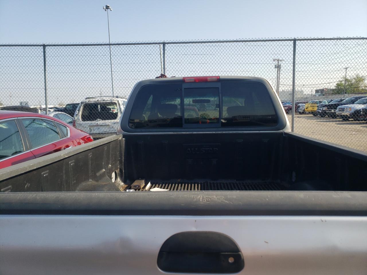 Photo 6 from auction – 2002 FORD F150 with VIN 2FTRX17W12CA68788