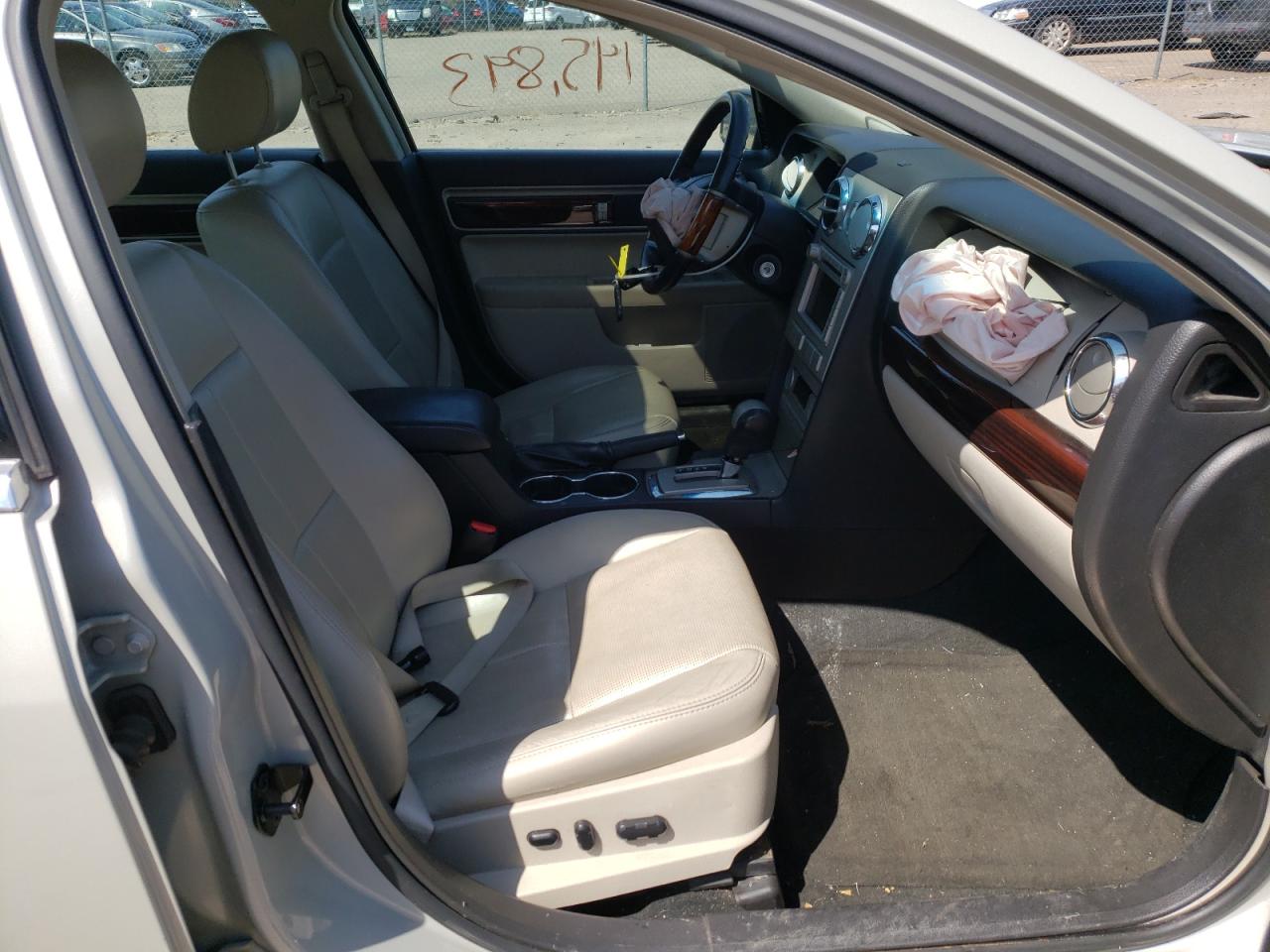 Photo 5 from auction – 2007 LINCOLN MKZ with VIN 3LNHM28T77R650922