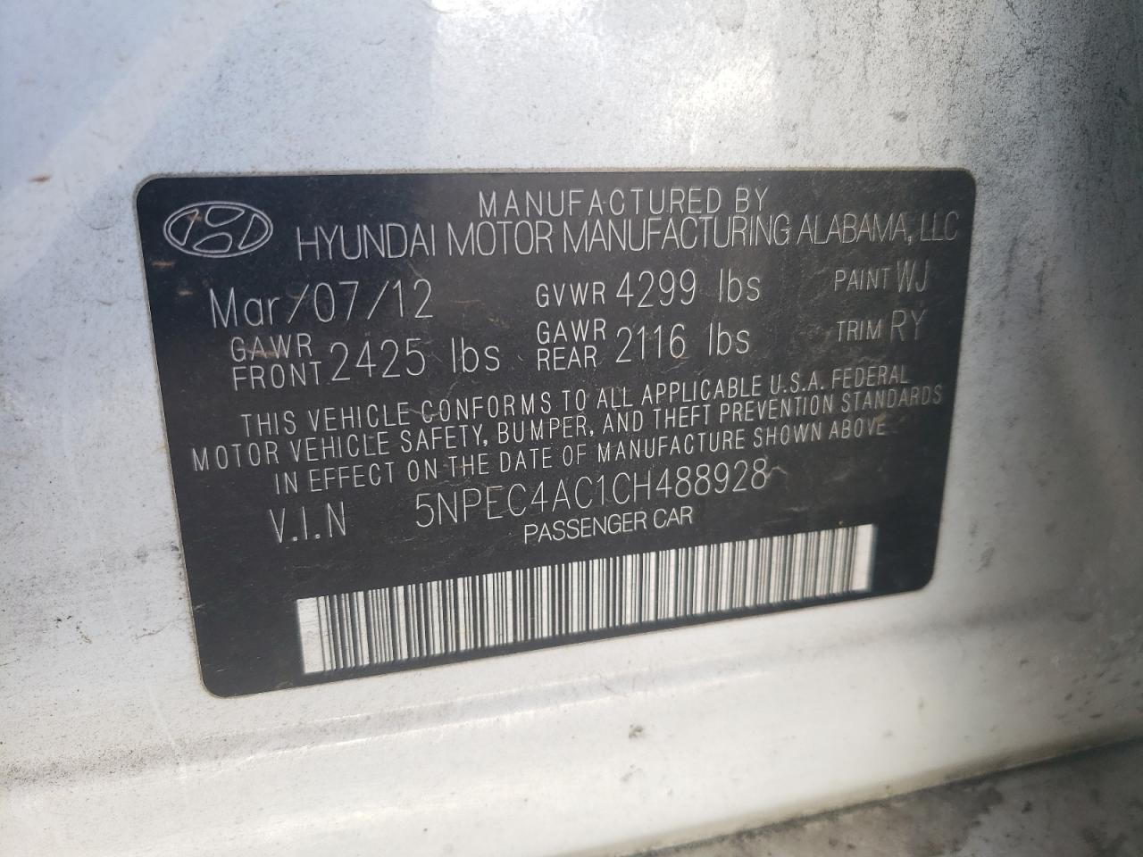 Photo 10 from auction – 2012 HYUNDAI SONATA SE with VIN 5NPEC4AC1CH488928