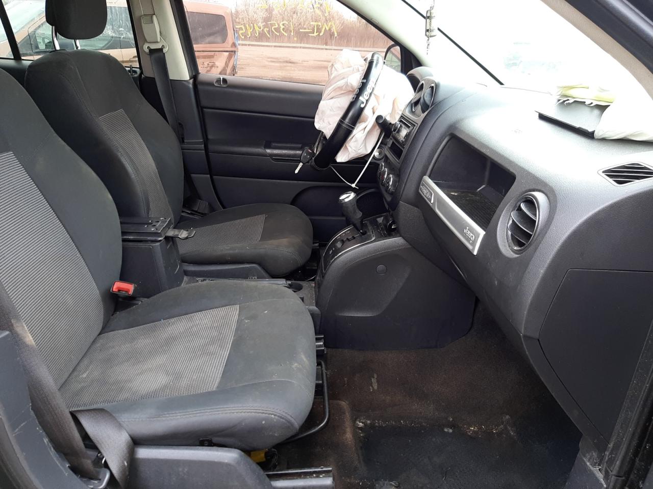 Photo 5 from auction – 2014 JEEP COMPASS SP with VIN 1C4NJDBB6ED613149