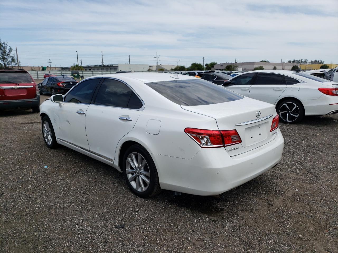 Photo 3 from auction – 2010 LEXUS ES 350 with VIN JTHBK1EG5A2360707