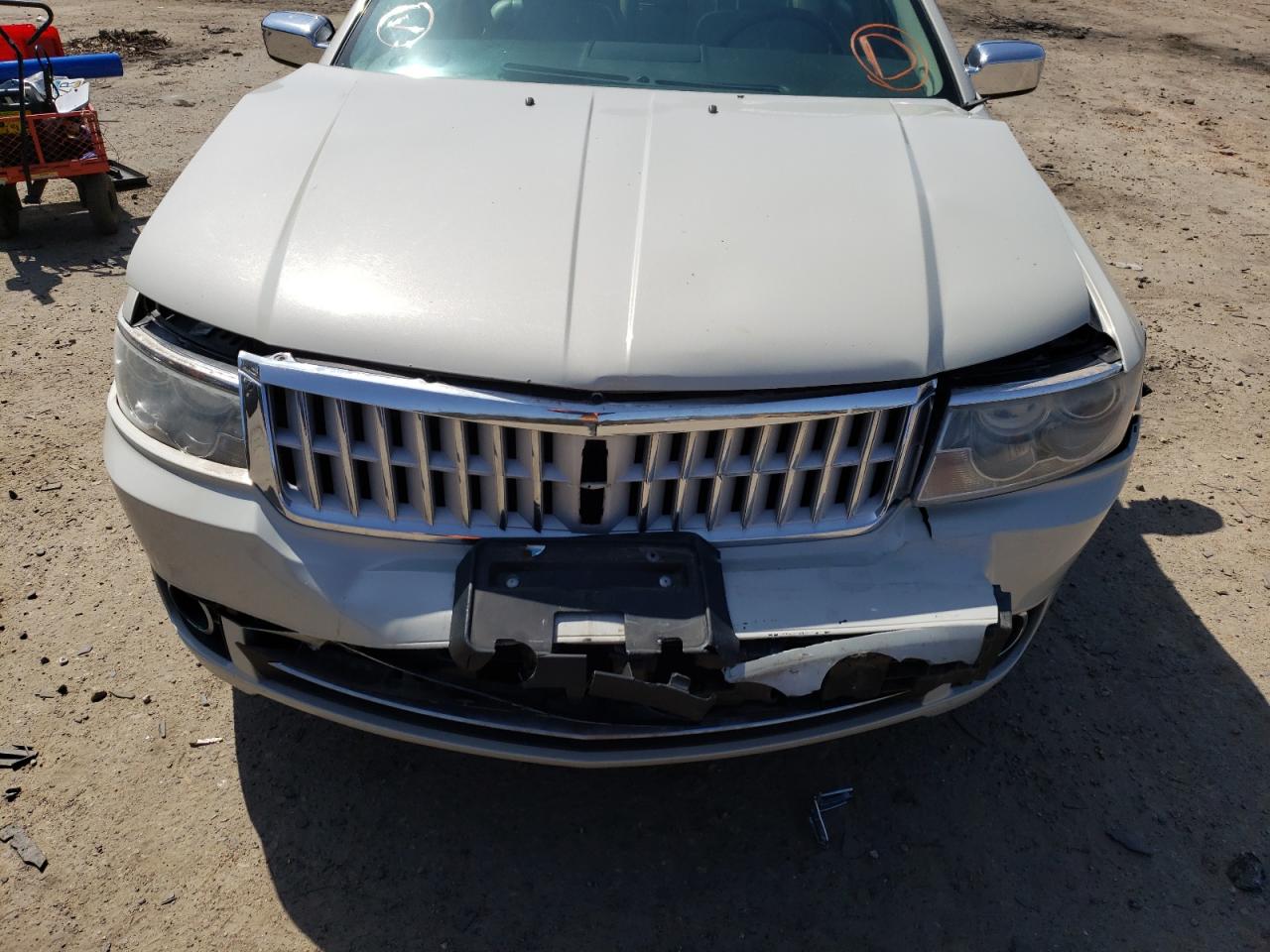 Photo 9 from auction – 2007 LINCOLN MKZ with VIN 3LNHM28T77R650922
