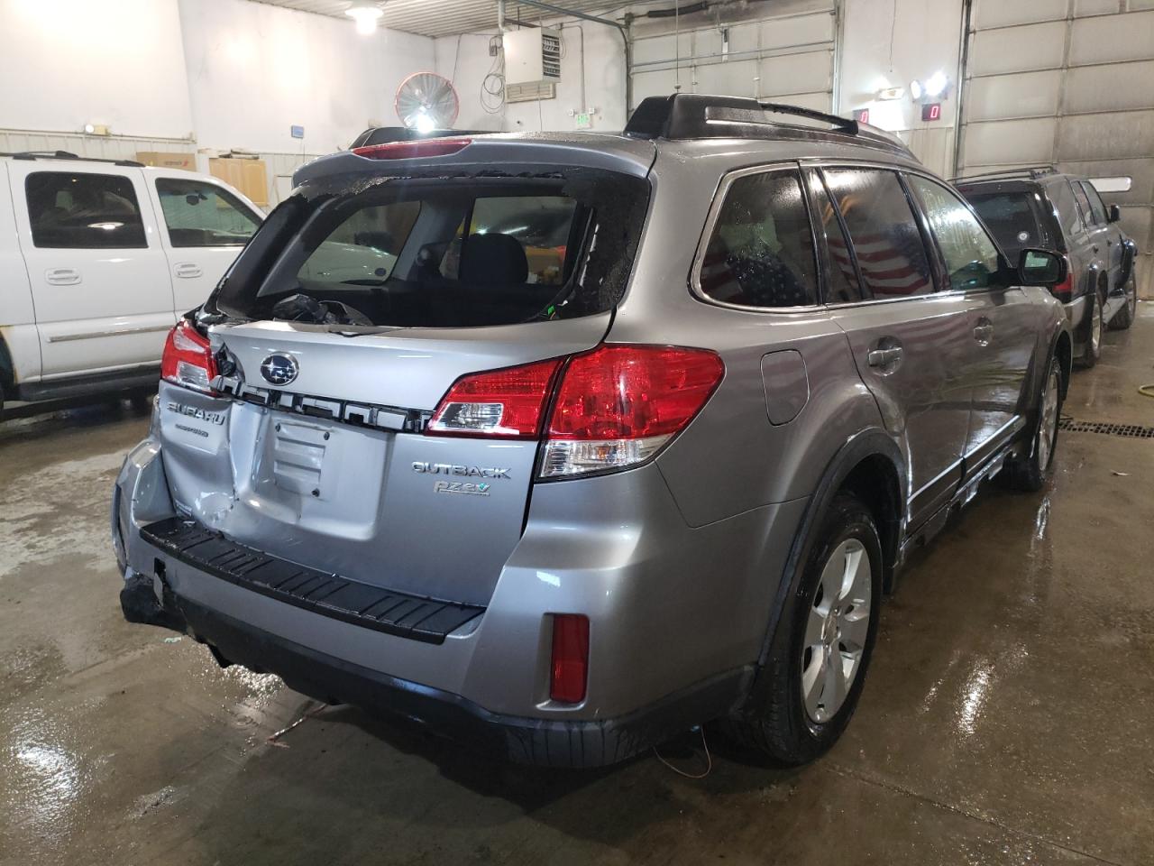 Снимка 4 от търг – 2010 SUBARU OUTBACK 2. с VIN 4S4BRBCC4A1334846