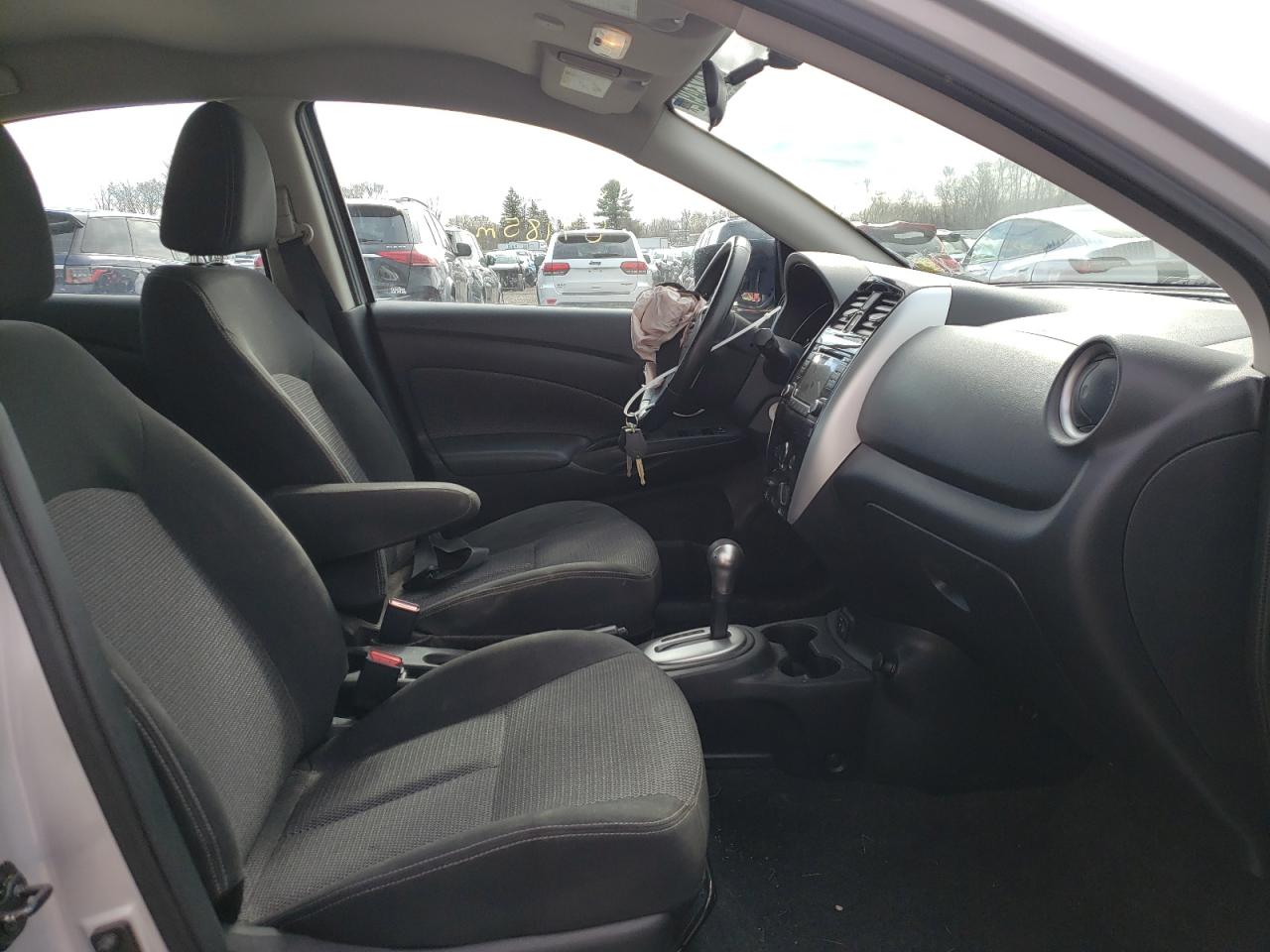 Photo 5 from auction – 2018 NISSAN VERSA S with VIN 3N1CN7AP4JL854595