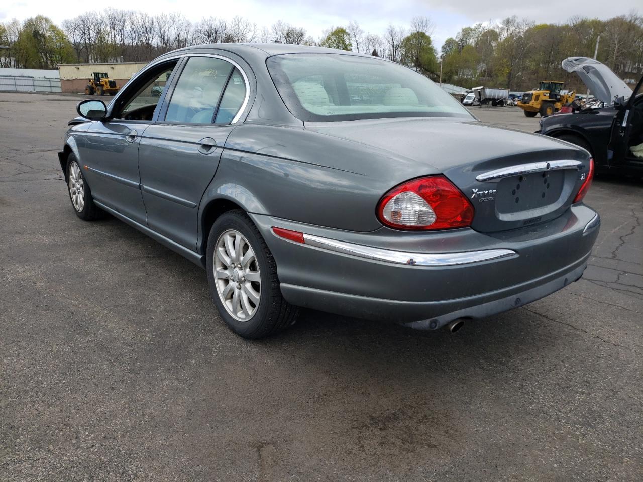 Photo 3 from auction – 2003 JAGUAR X-TYPE 2.5 with VIN SAJEA51D93XD43410