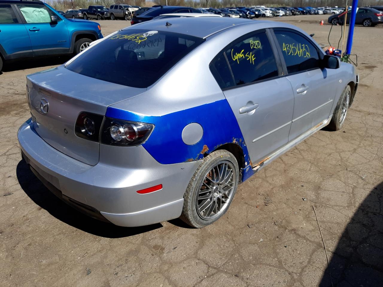 Photo 4 from auction – 2006 MAZDA 3 S with VIN JM1BK323761429974