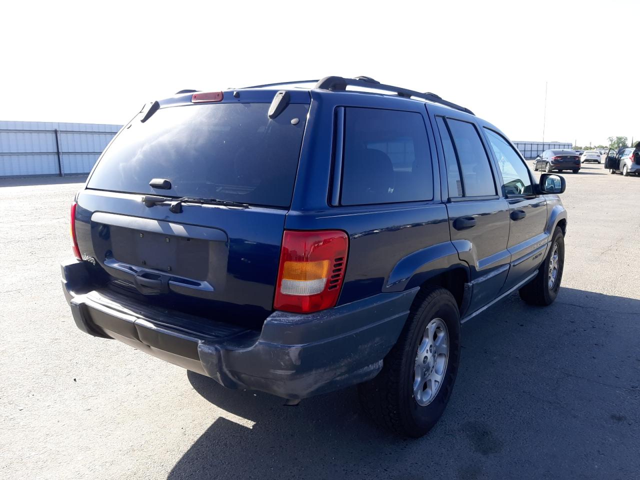 Photo 4 from auction – 2000 JEEP GRAND CHER with VIN 1J4G248S0YC285826