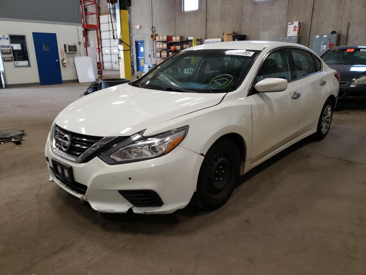 Photo 2 from auction – 2016 NISSAN ALTIMA 2.5 with VIN 1N4AL3AP1GN368361